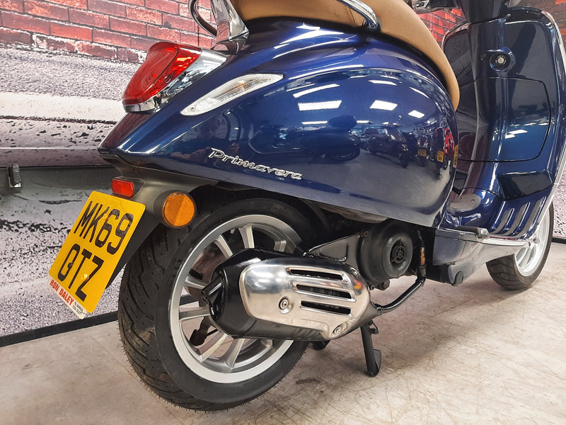 Vespa Primavera 50 2019 model