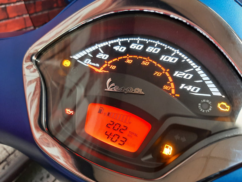 Vespa GTS300 Super Sport 2021 Model Blue